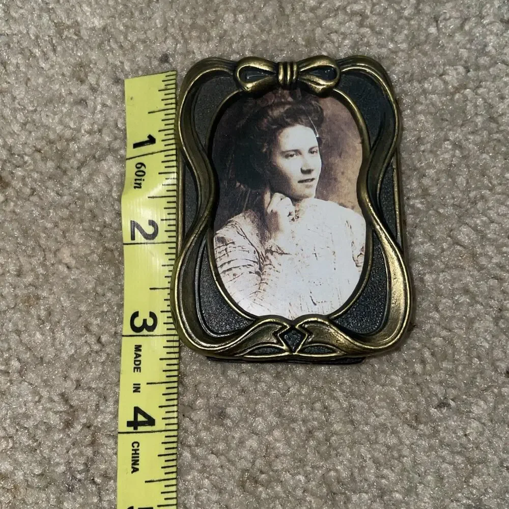 The Weston Gallery Antigue Brass Picture Frame 3 X 2 Bow Accent